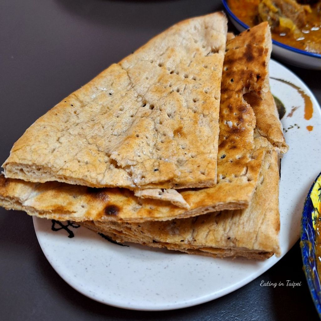 Namaste Taiwan garlic naan