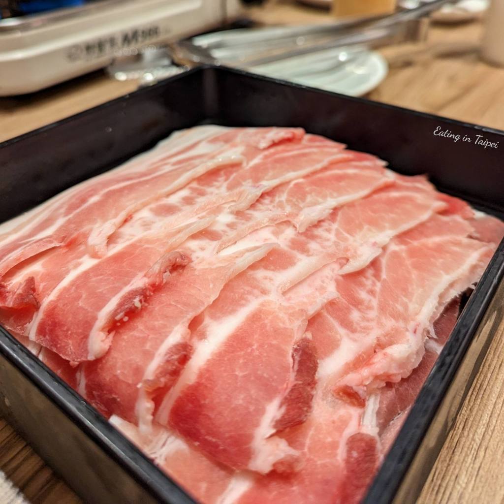 Tai He Lou pickled Chinese cabbage and pork pot pork 1